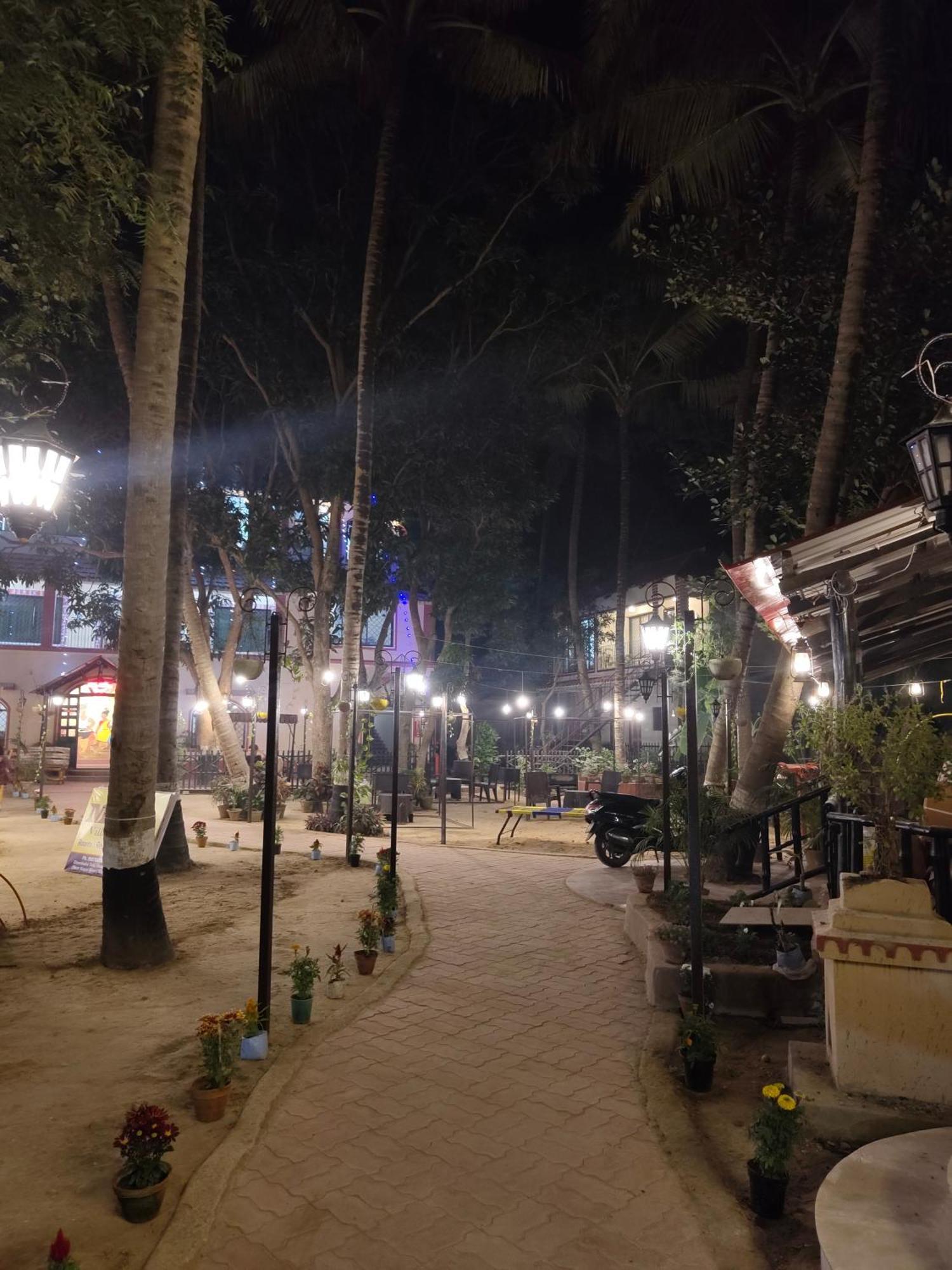 Moon Village Resort Shānti Niketan Exterior foto